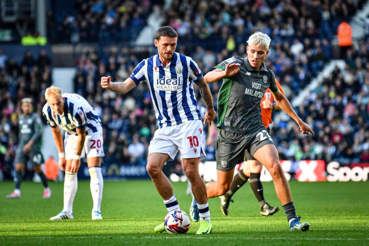 Nhận định soi kèo Luton vs West Brom lúc 03h00 ngày 2/11/2024 nhan-dinh-soi-keo-luton-vs-west-brom-luc-03h00-ngay-2-11-2024-1