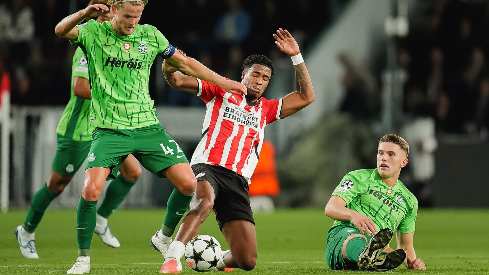 nhan-dinh-soi-keo-psv-vs-girona-luc-00h45-ngay-06-11-2024