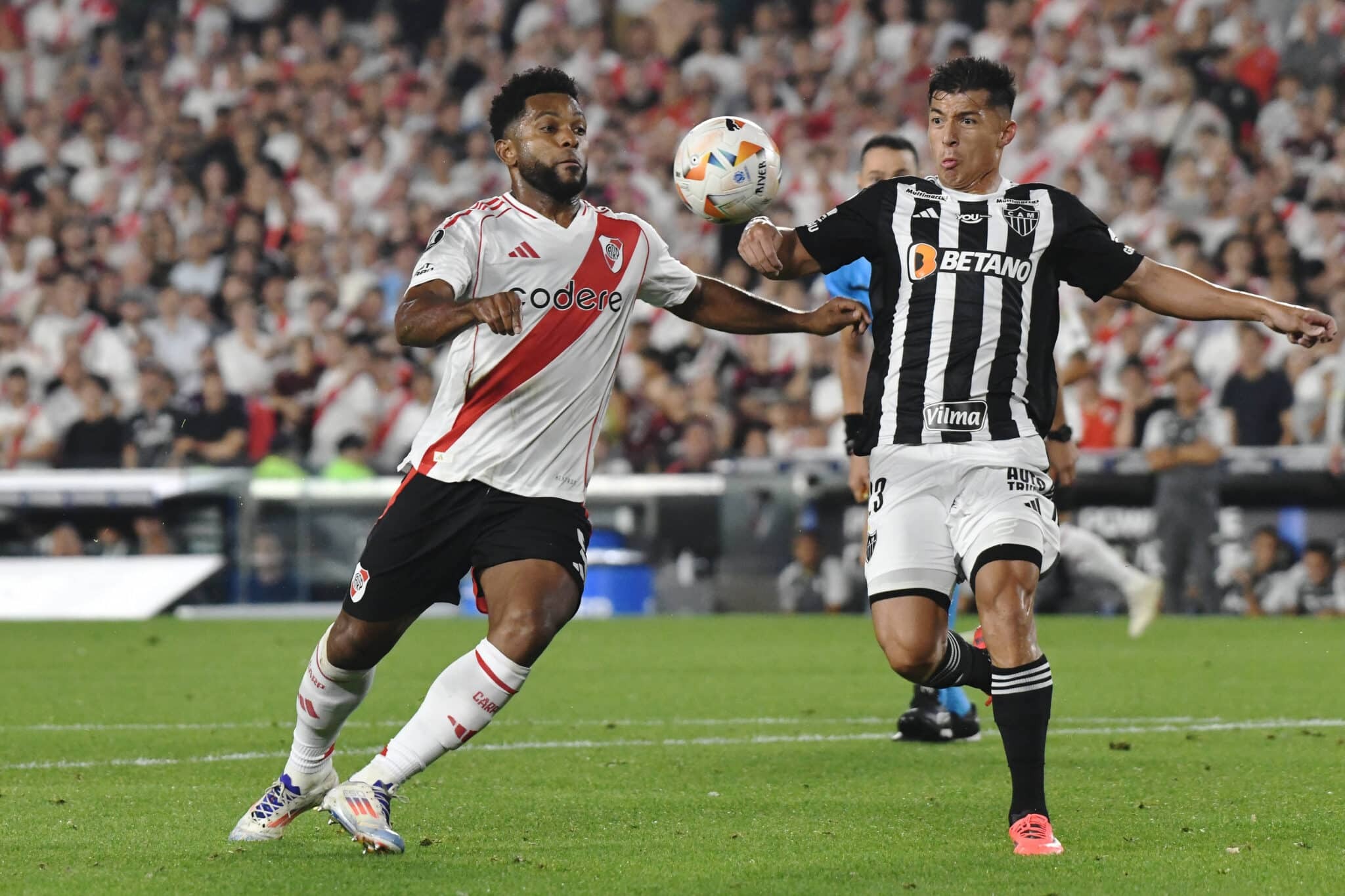 nhan-dinh-soi-keo-rivadavia-vs-river-plate-luc-7h30-ngay-22-11-2024-1