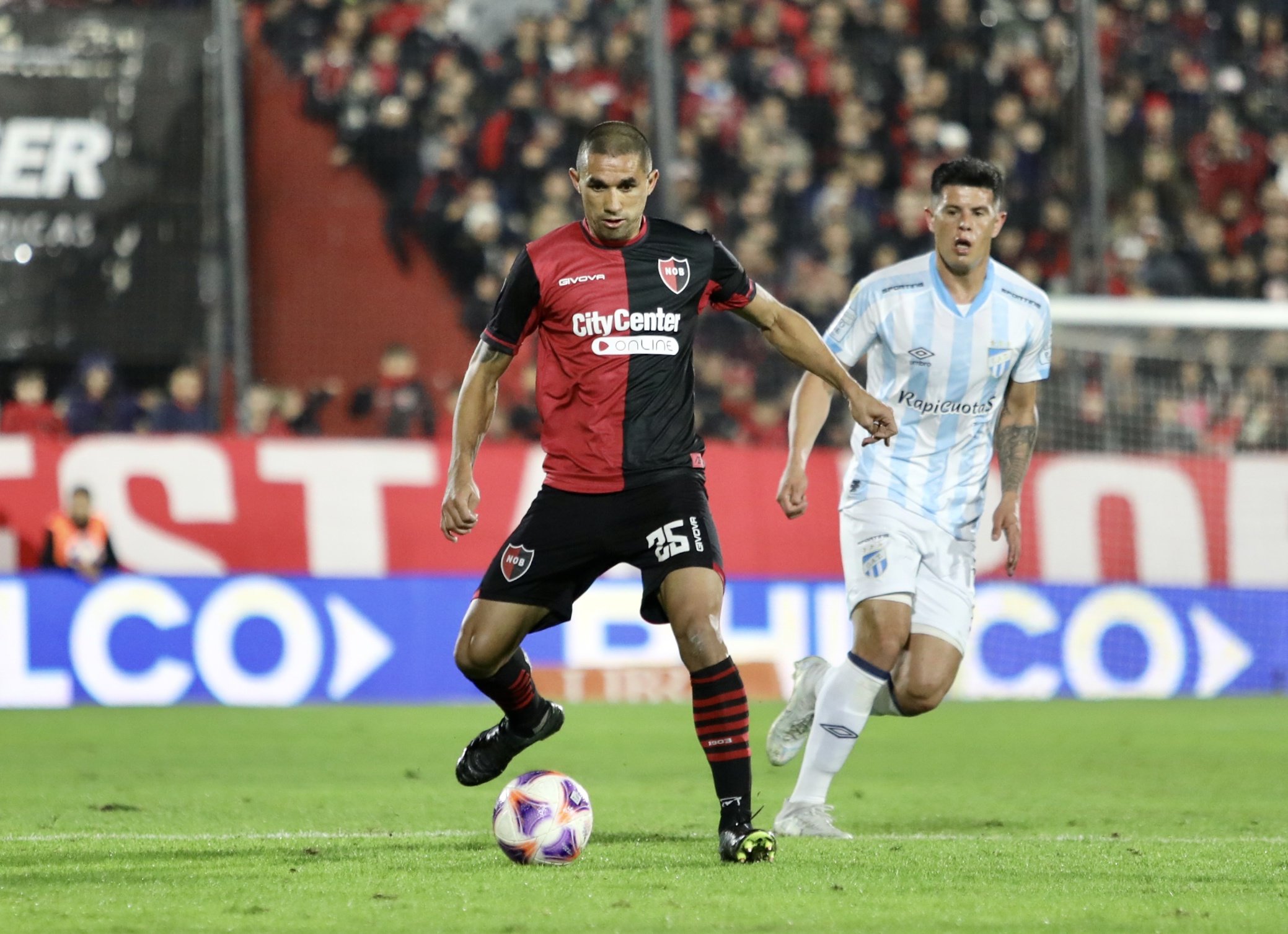 nhan-dinh-soi-keo-atletico-tucuman-vs-newells-old-boys-luc-08h00-ngay-03-12-2024