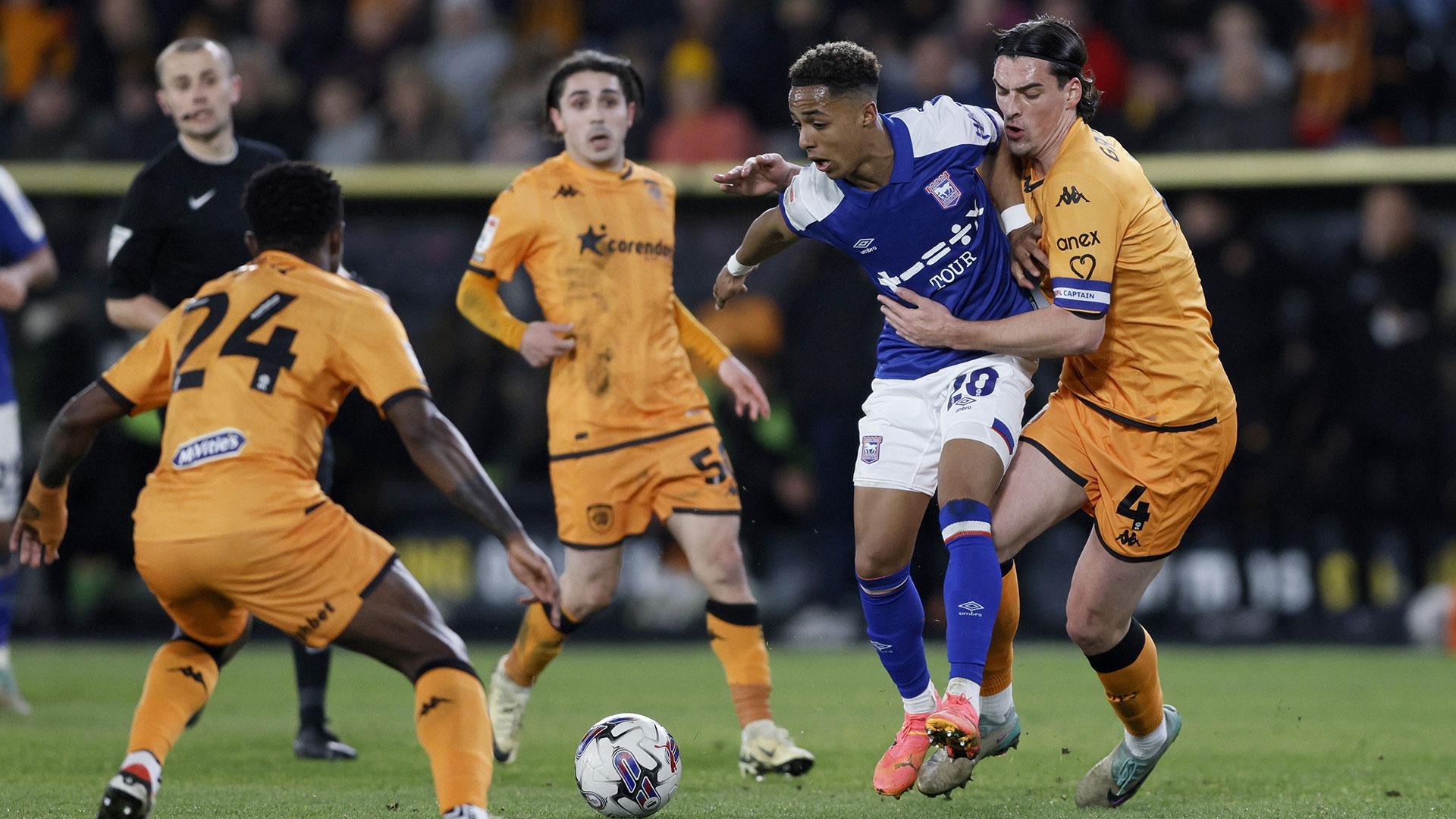 Nhận định soi kèo Ipswich vs Bournemouth lúc 21h00 ngày 8/12/2024 nhan-dinh-soi-keo-ipswich-vs-bournemouth-luc-21h00-ngay-8-12-2024-1