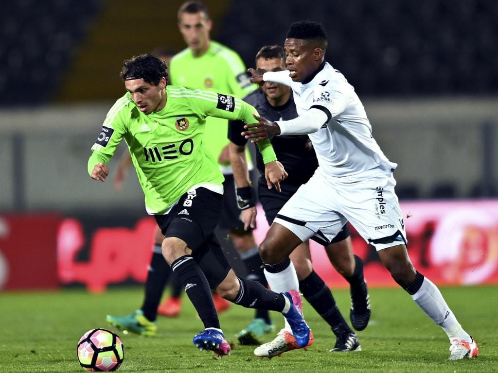 Nhận định soi kèo Rio Ave vs Guimaraes lúc 03h45 ngày 17/12/2024 nhan-dinh-soi-keo-rio-ave-vs-guimaraes-luc-03h45-ngay-17-12-2024-1