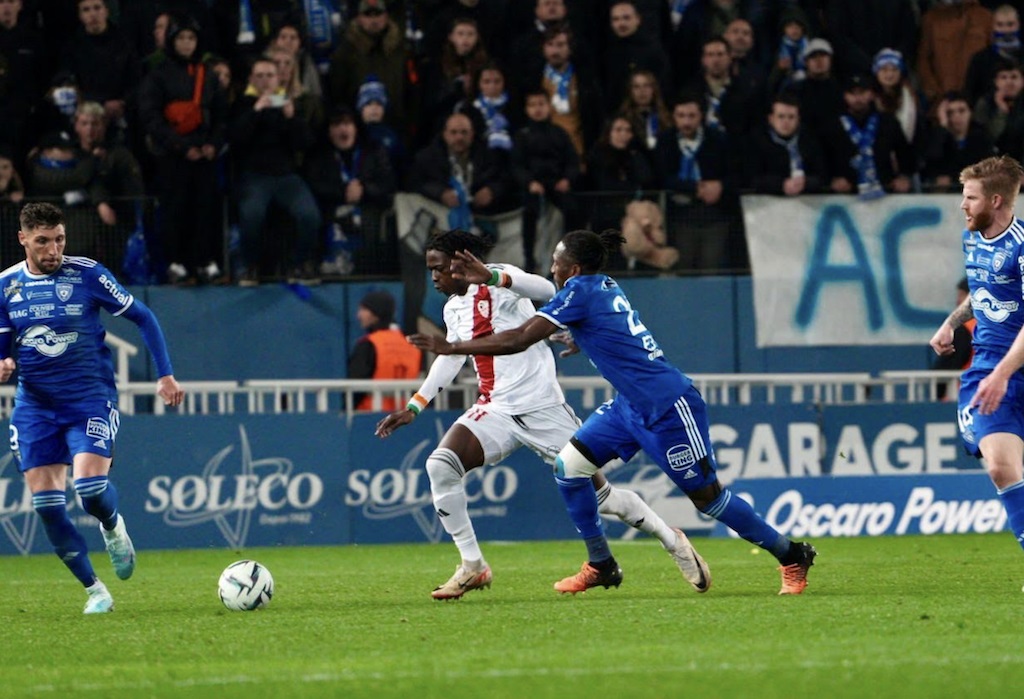 nhan-dinh-soi-keo-bastia-vs-ajaccio-luc-02h00-ngay-11-01-2025