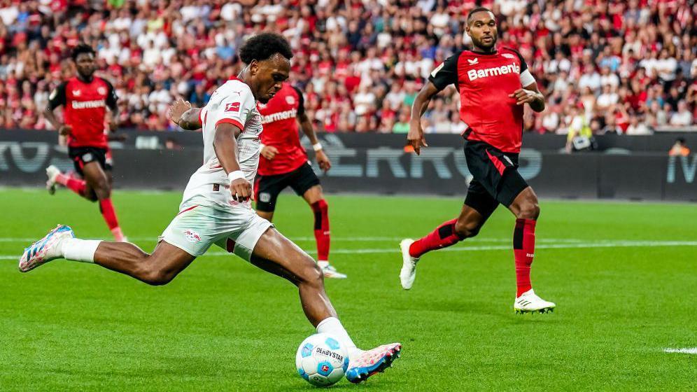nhan-dinh-soi-keo-leipzig-vs-leverkusen-luc-21h30-ngay-25-1-2025