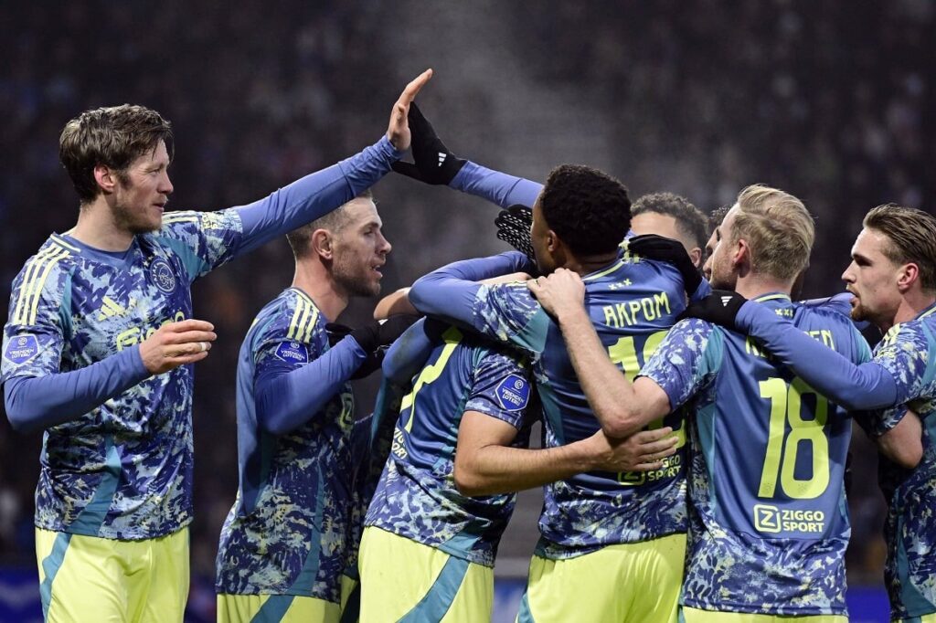 Nhận định soi kèo Rigas vs Ajax lúc 03h00 ngày 24/1/2025 nhan-dinh-soi-keo-rigas-vs-ajax-luc-03h00-ngay-24-1-2025-1