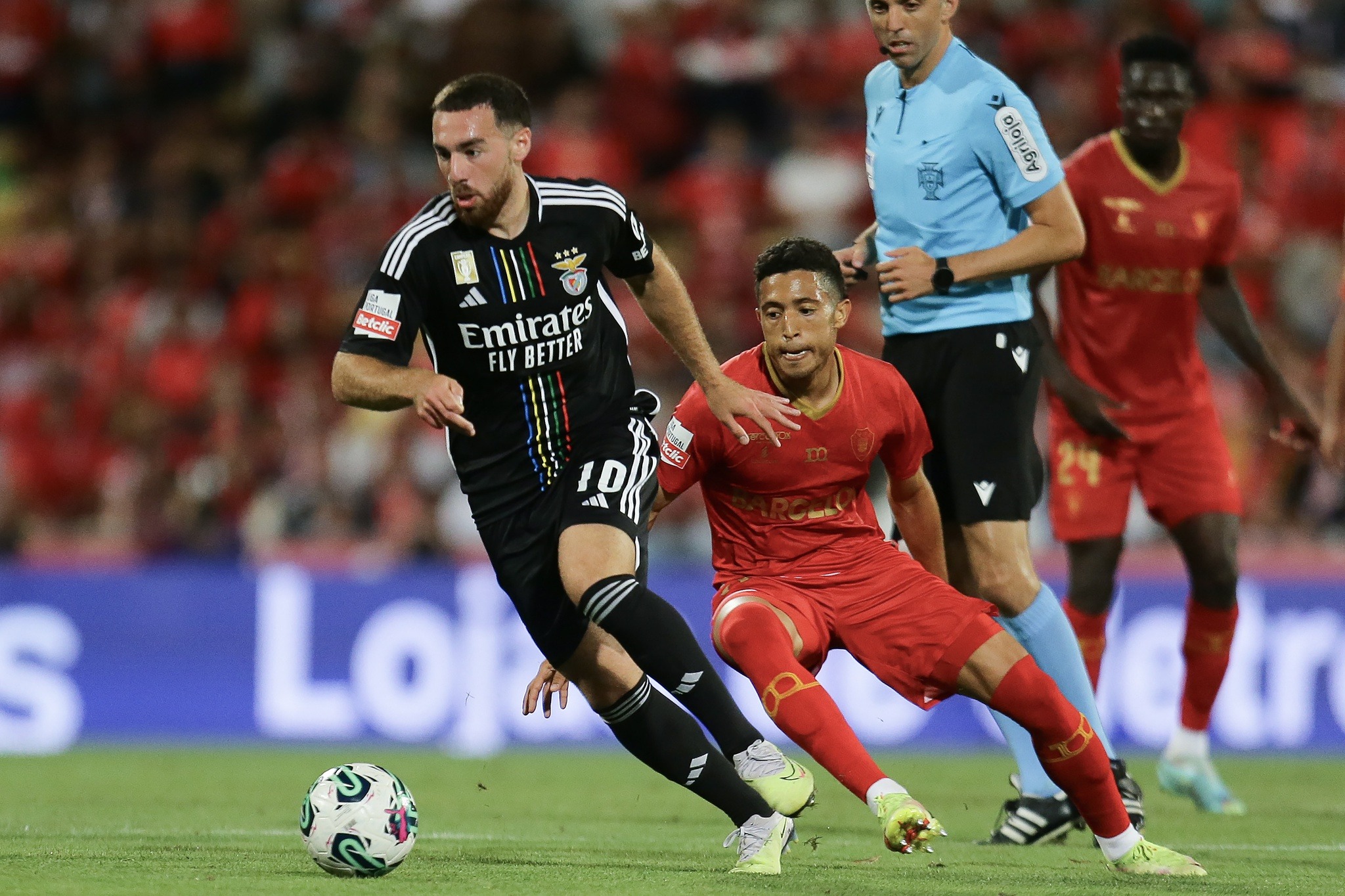 nhan-dinh-soi-keo-benfica-vs-farense-luc-2h15-ngay-3-4-2025