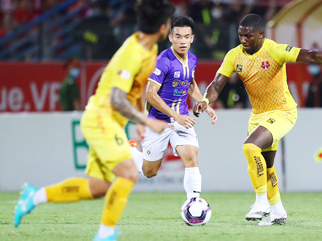 nhan-dinh-soi-keo-hai-phong-vs-ha-noi-luc-19h15-ngay-12-4-2025