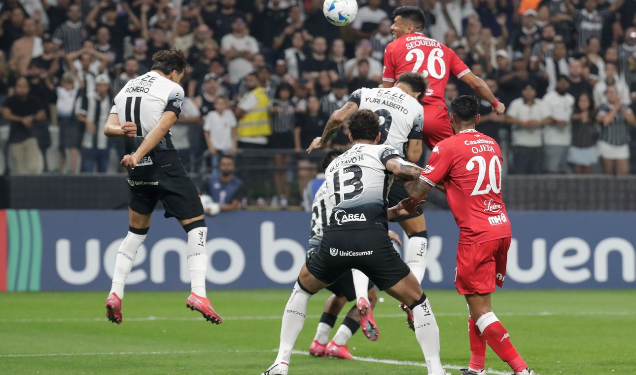 nhan-dinh-soi-keo-huracan-vs-corinthians-luc-7h30-ngay-28-5-2025