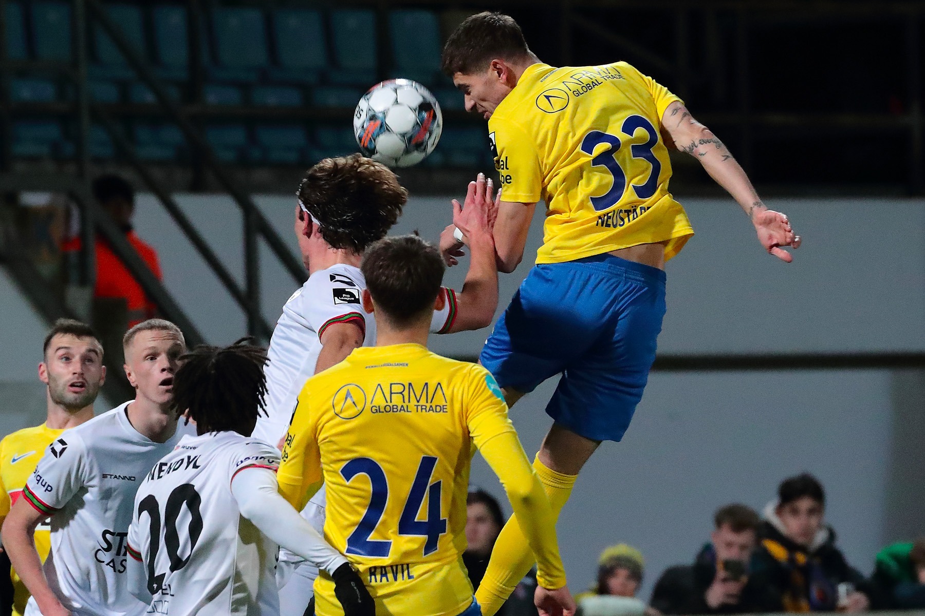 nhan-dinh-soi-keo-leuven-vs-westerlo-luc-01h45-ngay-17-5-2025-1