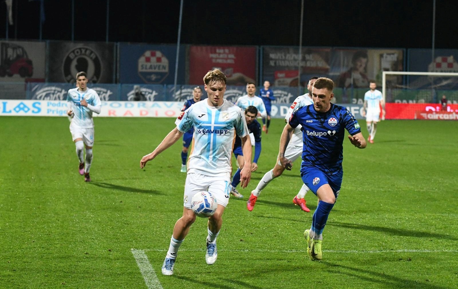 nhan-dinh-soi-keo-rijeka-vs-slaven-koprivnica-luc-00h00-ngay-30-5-2025-1