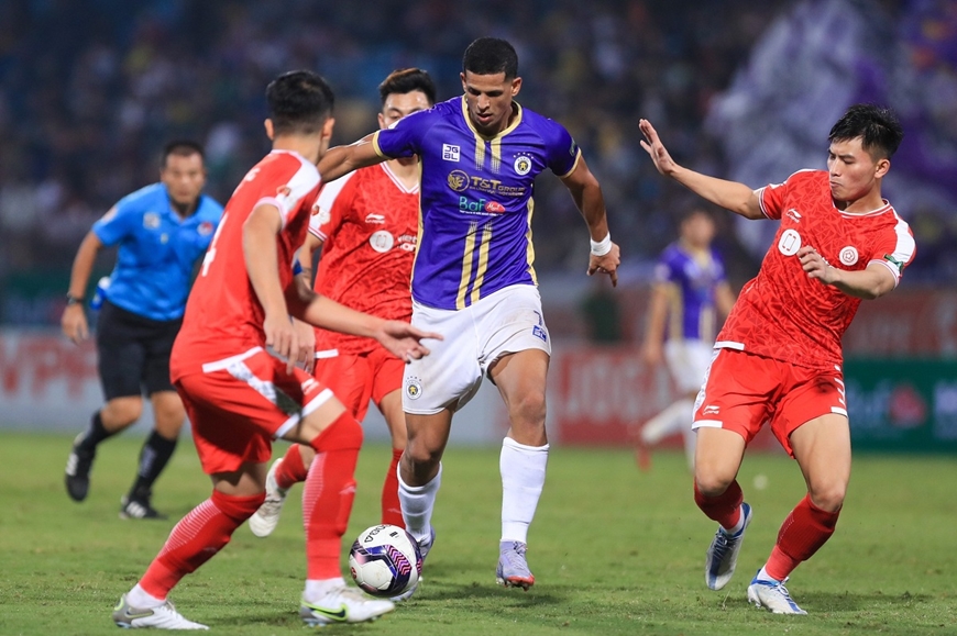 nhan-dinh-soi-keo-slna-vs-ha-noi-luc-18h00-ngay-10-5-2025