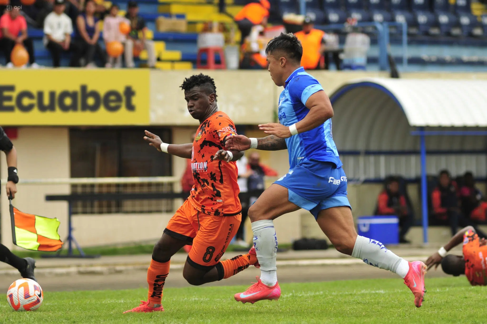 Nhận định soi kèo Vinotinto Futbol Club vs Libertad lúc 07h00 ngày 3/6/2025 nhan-dinh-soi-keo-vinotinto-futbol-club-vs-libertad-luc-07h00-ngay-3-6-2025-1