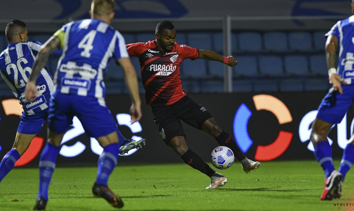 Nhận định soi kèo Avai vs Paranaense lúc 02h00 ngày 22/6/2025 nhan-dinh-soi-keo-avai-vs-paranaense-luc-02h00-ngay-22-6-2025-1