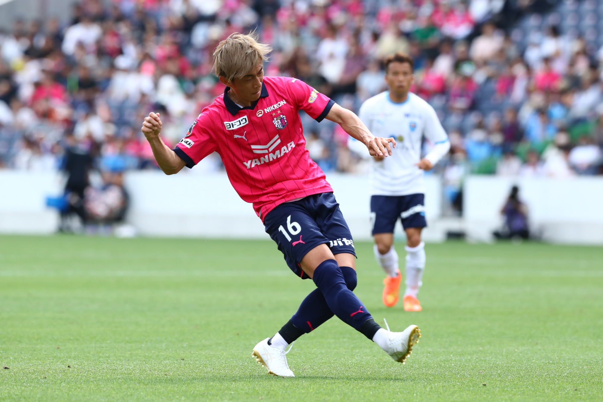 nhan-dinh-soi-keo-cerezo-osaka-vs-yokohama-luc-17h00-ngay-4-6-2025-1