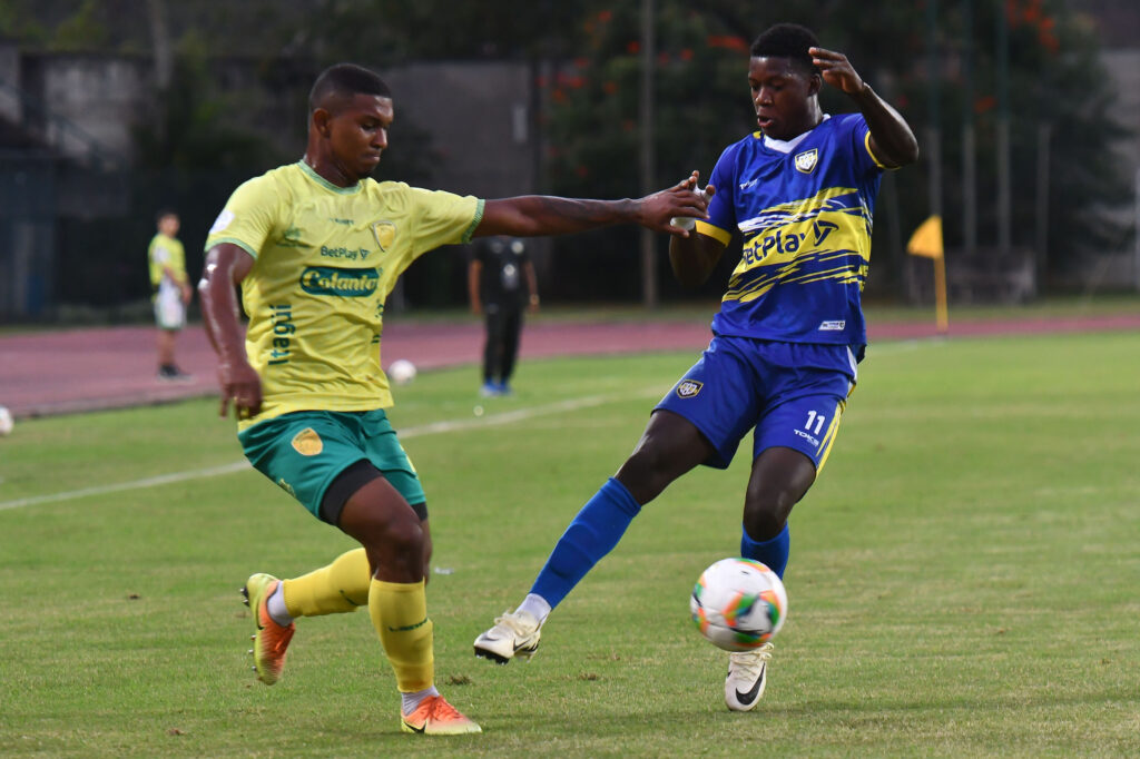 nhan-dinh-soi-keo-boca-juniors-vs-leones-luc-3h30-ngay-15-7-2025