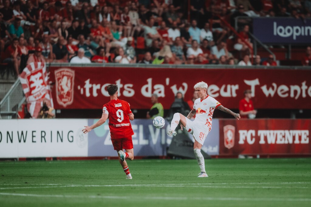 nhan-dinh-soi-keo-salzburg-vs-brann-luc-1h45-ngay-31-7-2025