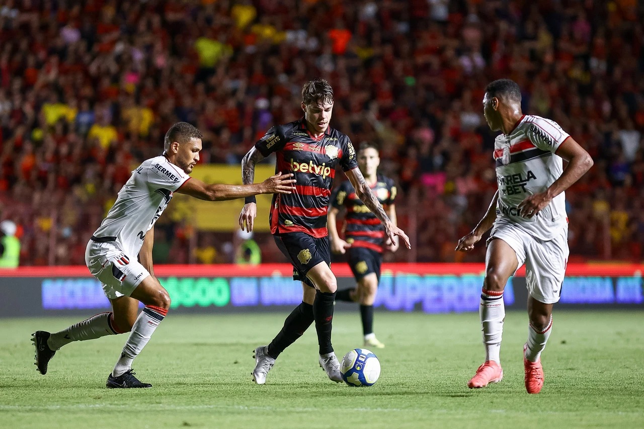 nhan-dinh-soi-keo-sport-recife-vs-botafogo-luc-03h30-ngay-21-7-2025-1
