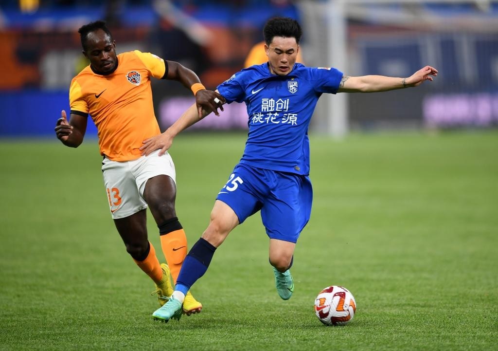 nhan-dinh-soi-keo-wuhan-three-towns-vs-qingdao-west-coast-luc-18h00-ngay-18-7-2025-1