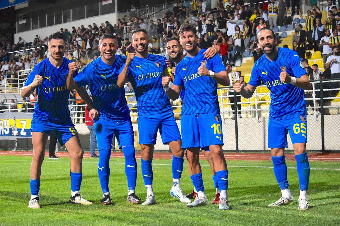 nhan-dinh-soi-keo-bucaspor-vs-coruhlu-luc-23h00-ngay-2-9-2025-1