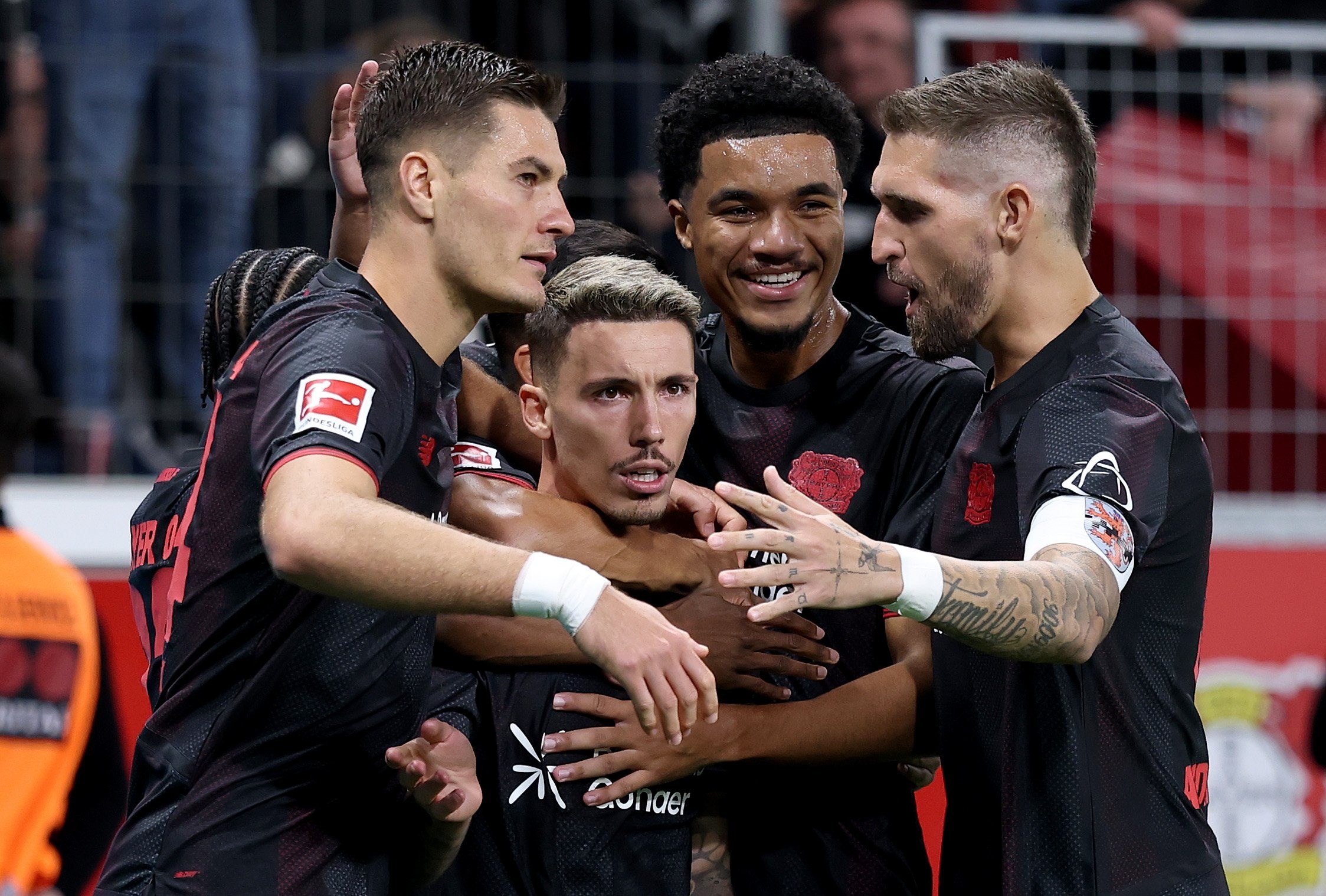 nhan-dinh-soi-keo-leverkusen-vs-psv-luc-02h00-ngay-2-10-2025-1