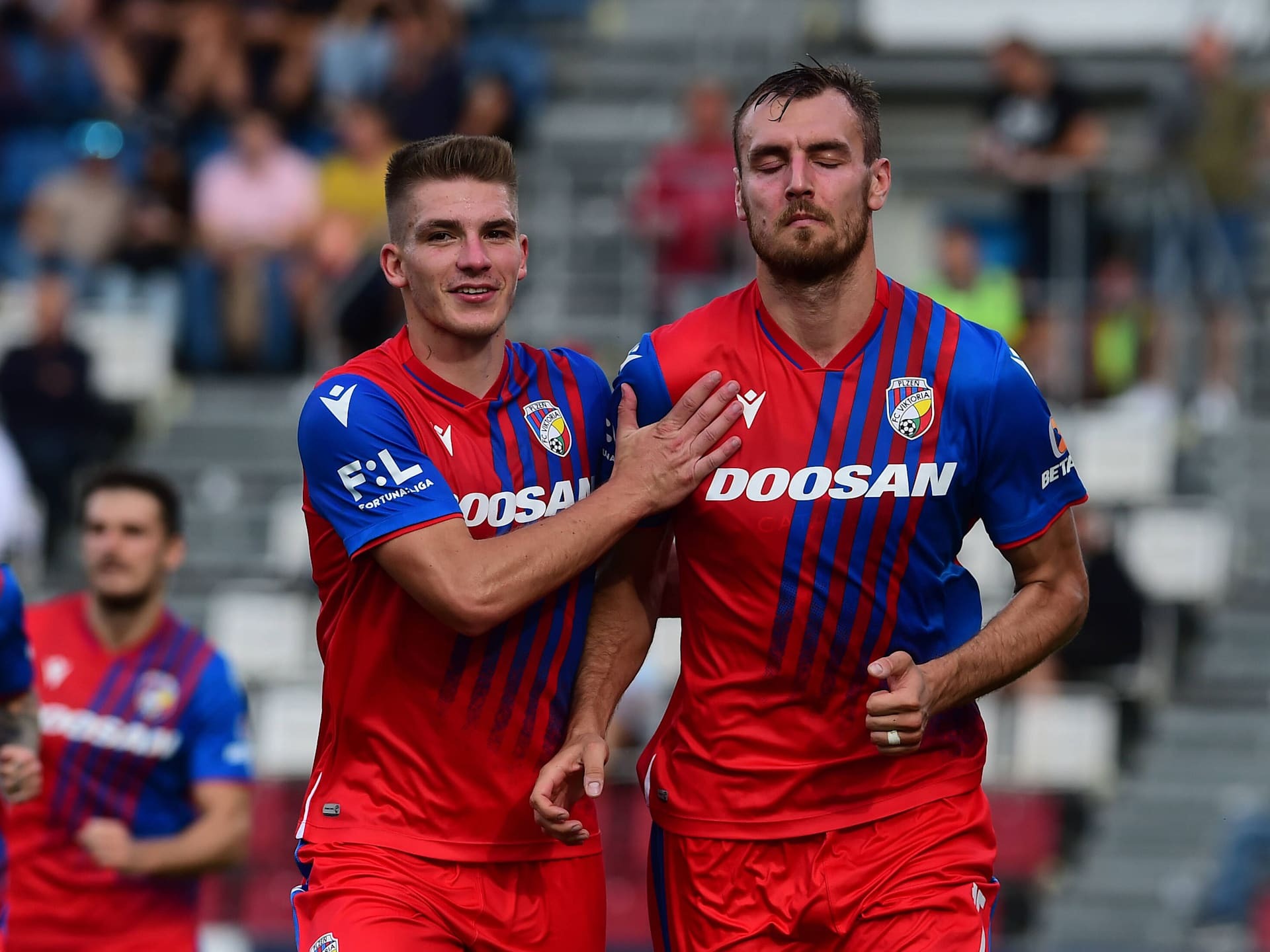 nhan-dinh-soi-keo-viktoria-plzen-vs-malmo-luc-23h45-ngay-2-10-2025-1