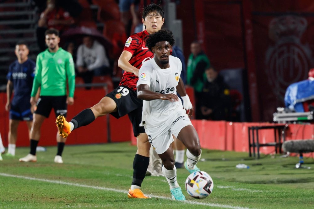 nhan-dinh-soi-keo-andorra-vs-granada-luc-23h00-ngay-19-10-2025
