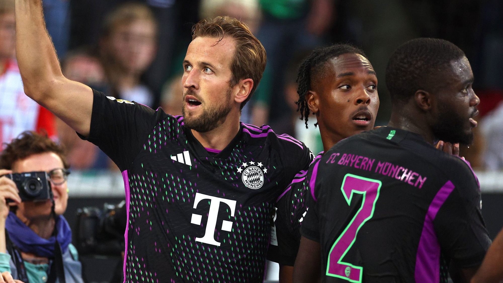 nhan-dinh-soi-keo-gladbach-vs-bayern-luc-20h30-ngay-25-10-2025-1