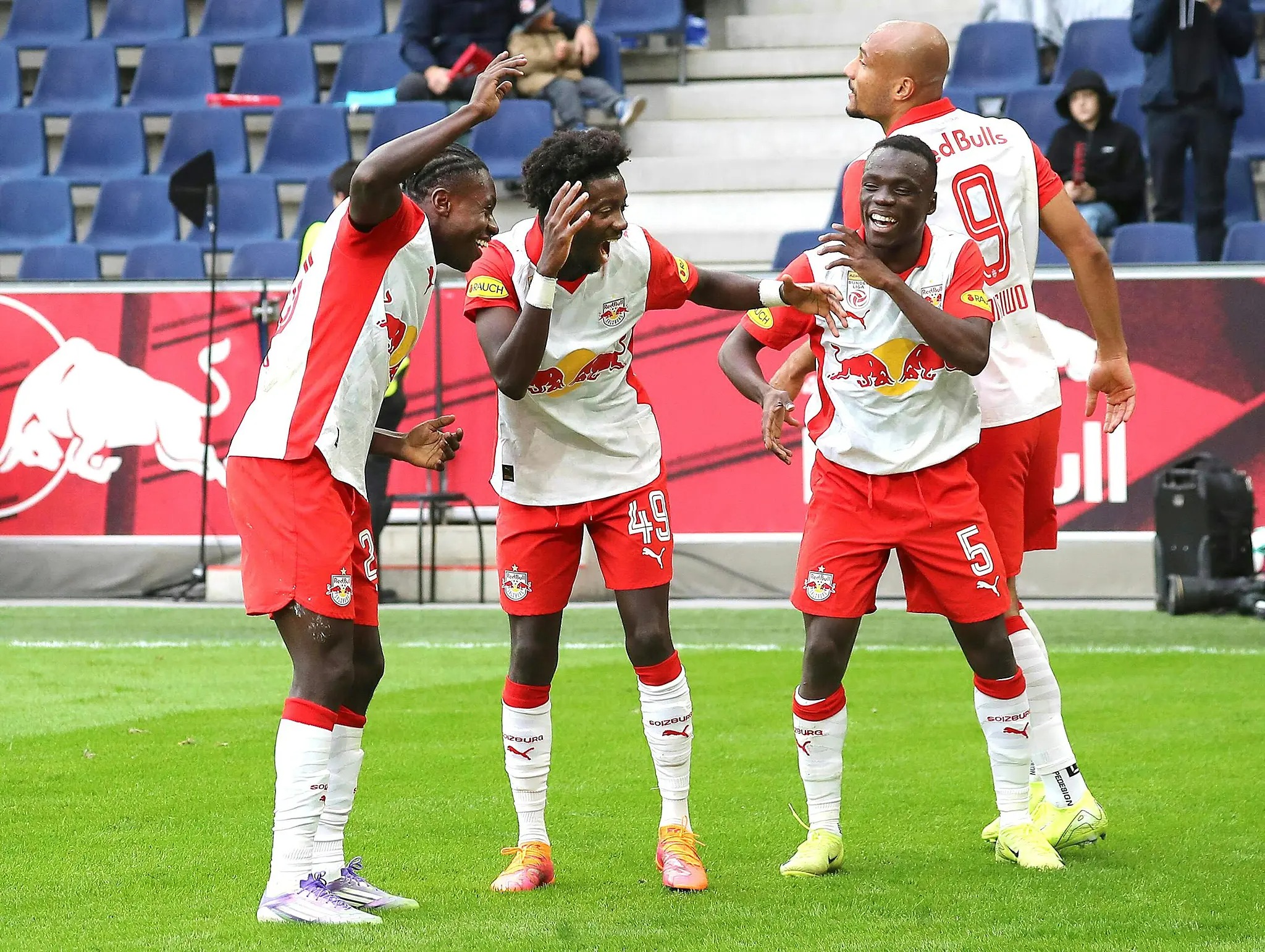 Nhận định soi kèo Salzburg vs Ferencvaros lúc 23h45 ngày 23/10/2025 nhan-dinh-soi-keo-salzburg-vs-ferencvaros-luc-23h45-ngay-23-10-2025-1