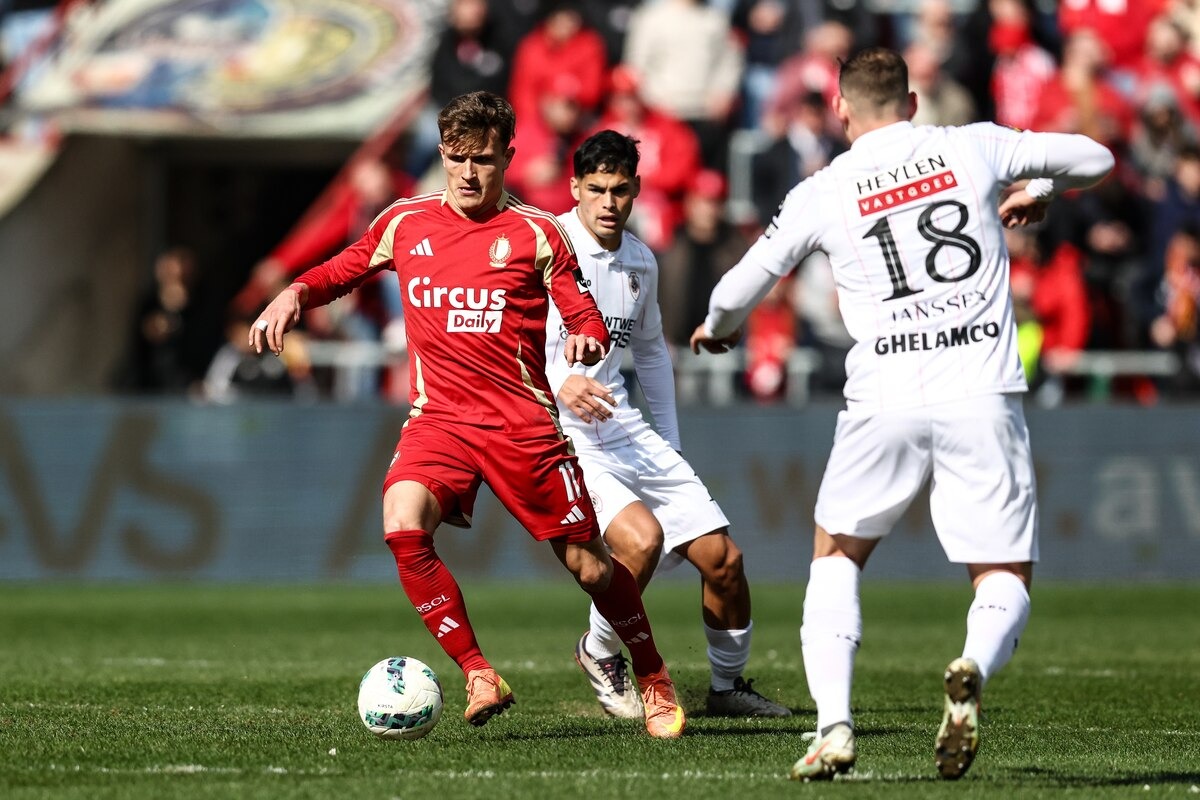 nhan-dinh-soi-keo-standard-liege-vs-antwerp-luc-01h45-ngay-18-10-2025-1