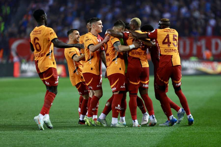 nhan-dinh-soi-keo-galatasaray-vs-union-saint-gilloise-luc-0h45-ngay-26-11-2025