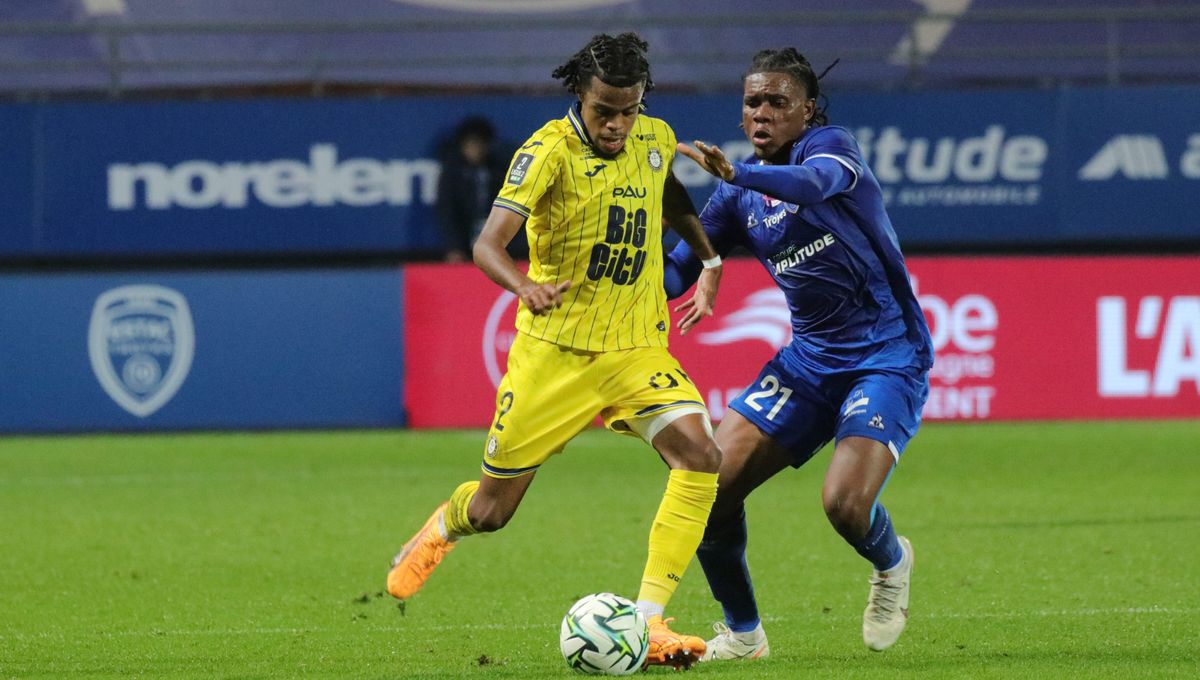 nhan-dinh-soi-keo-pau-vs-troyes-luc-2h45-ngay-4-11-2025