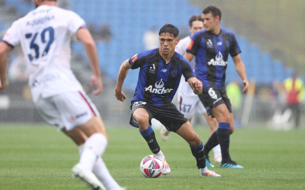 nhan-dinh-soi-keo-auckland-vs-newcastle-jets-luc-11h00-ngay-1-1-2026-1