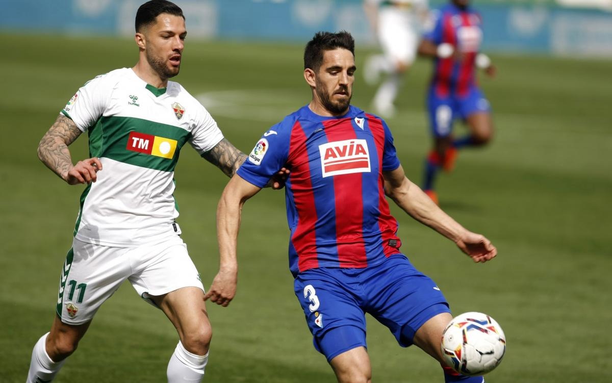 Nhận định soi kèo Eibar vs Elche lúc 01h00 ngày 17/12/2025 nhan-dinh-soi-keo-eibar-vs-elche-luc-01h00-ngay-17-12-2025-1