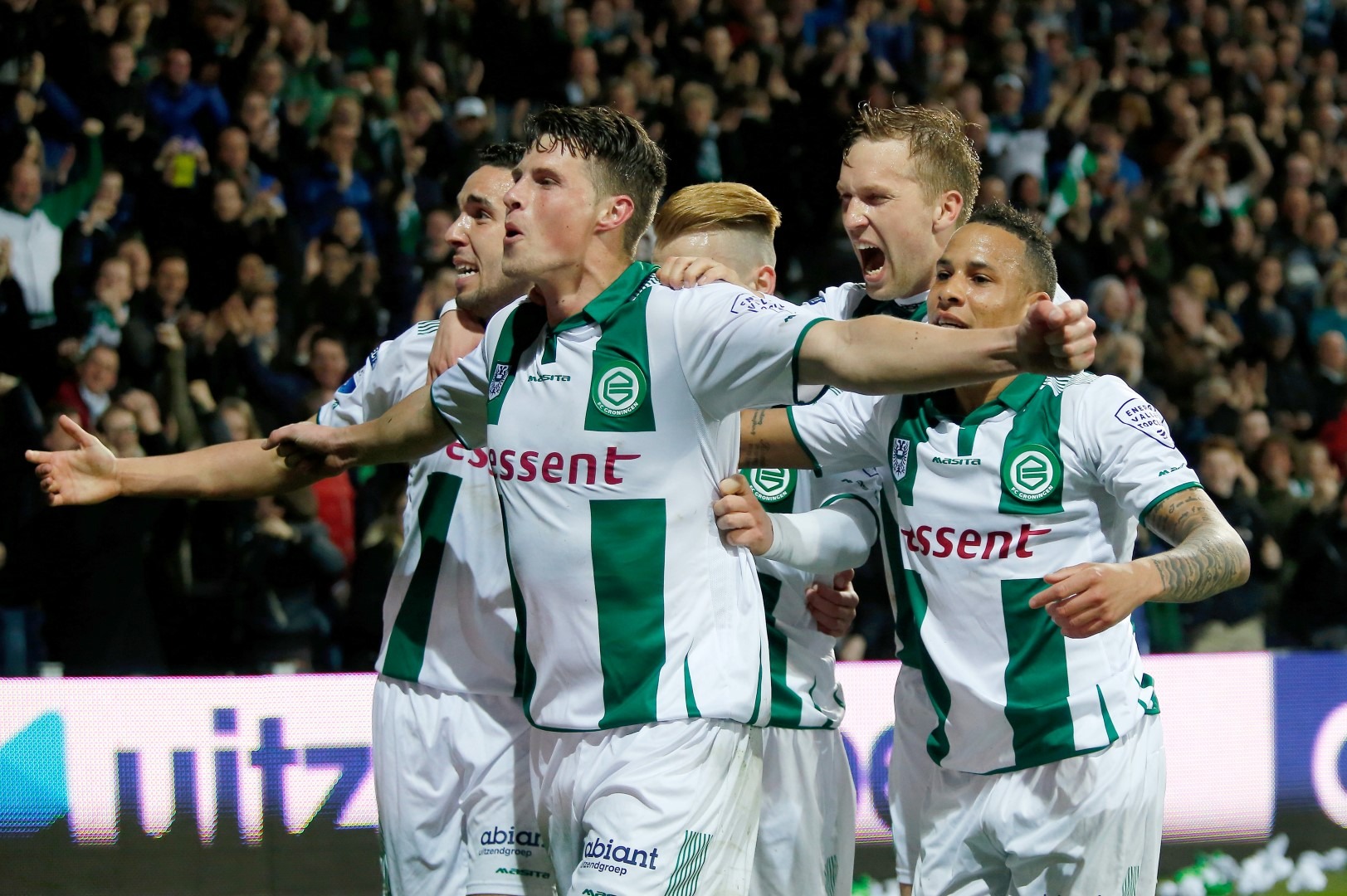 Nhận định soi kèo Excelsior vs Groningen lúc 02h00 ngày 6/12/2025 nhan-dinh-soi-keo-excelsior-vs-groningen-luc-02h00-ngay-6-12-2025-1