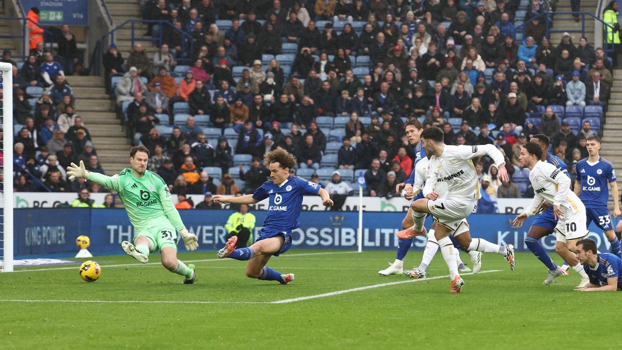 Nhận định soi kèo Sheffield United vs Leicester lúc 00h30 ngày 2/1/2026 nhan-dinh-soi-keo-sheffield-united-vs-leicester-luc-00h30-ngay-2-1-2026-1