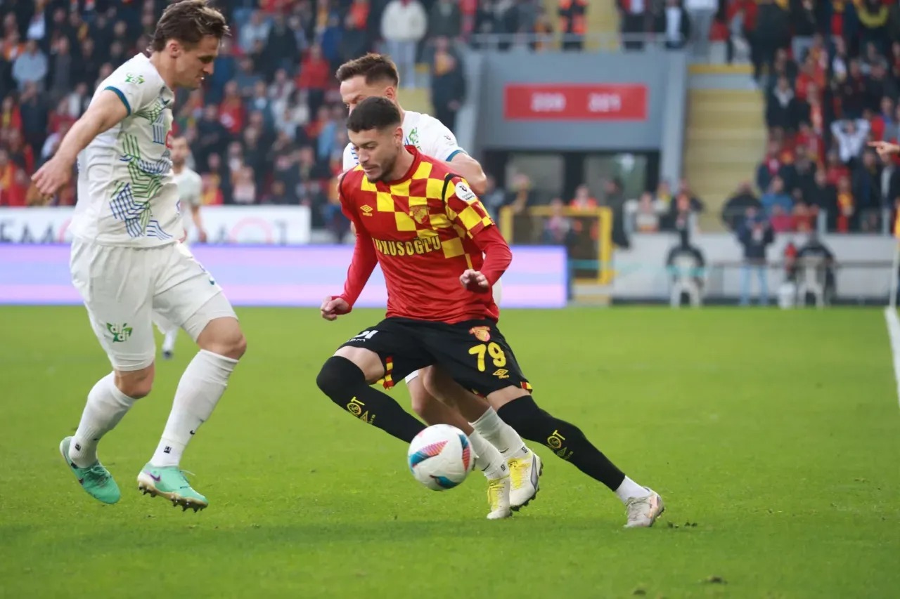 nhan-dinh-soi-keo-goztepe-vs-rizespor-luc-00h00-ngay-20-1-2026-1
