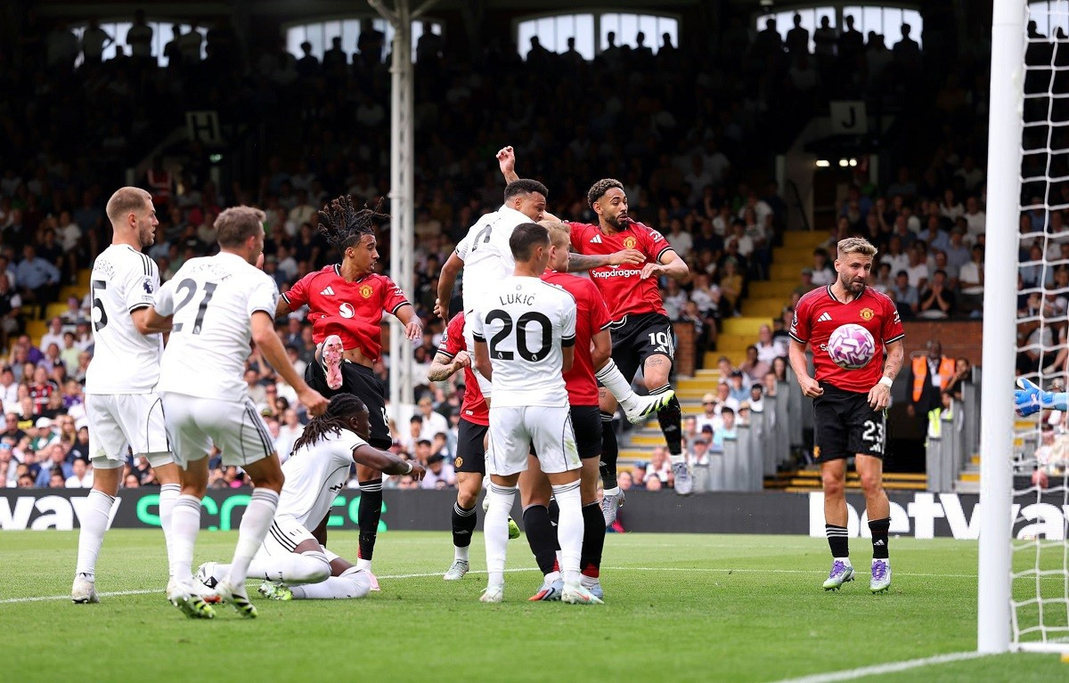 nhan-dinh-soi-keo-mu-vs-fulham-luc-21h00-ngay-1-2-2026