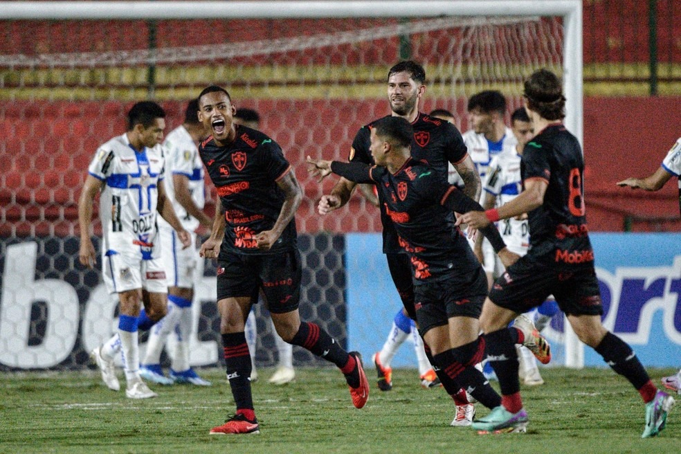 Nhận định soi kèo Portuguesa vs Guarani lúc 06h00 ngày 27/1/2026 nhan-dinh-soi-keo-portuguesa-vs-guarani-luc-06h00-ngay-27-1-2026-1