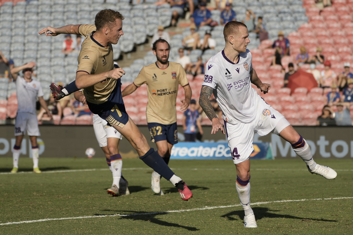 nhan-dinh-soi-keo-perth-glory-vs-newcastle-jets-luc-17h45-ngay-13-2-2026