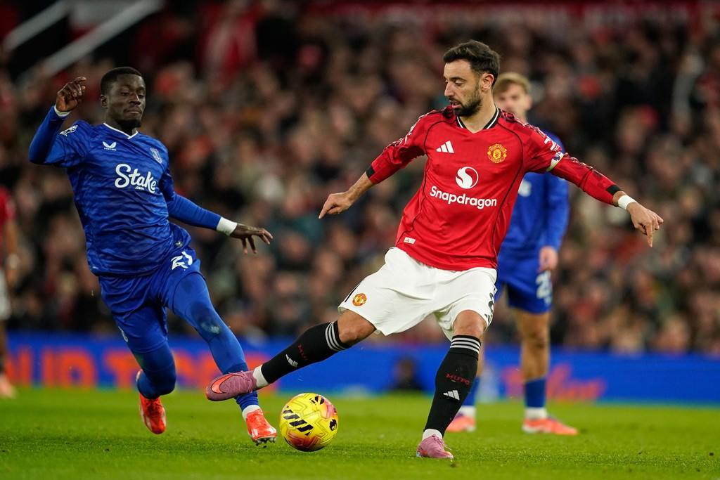 nhan-dinh-soi-keo-west-ham-vs-mu-luc-3h15-ngay-11-2-2026